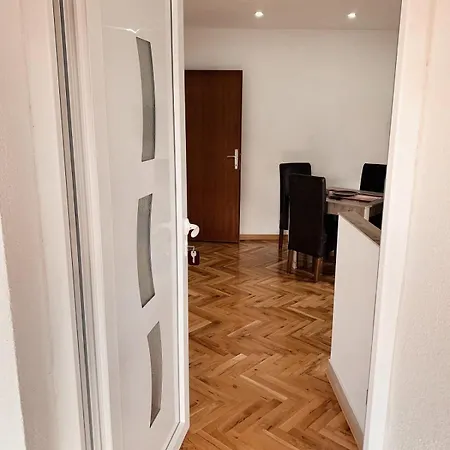 Ana S Lejlighed Vrnjačka Banja